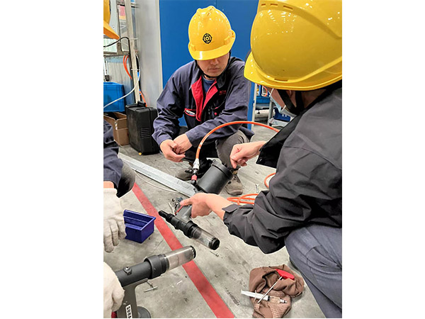 嘉佑佳速耐和日立電梯達成合作